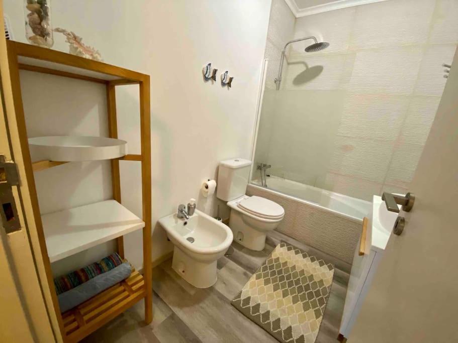 Rocha'S Apartment Remodelado! Na Praia Com Terraco Vila Nova de Gaia Extérieur photo
