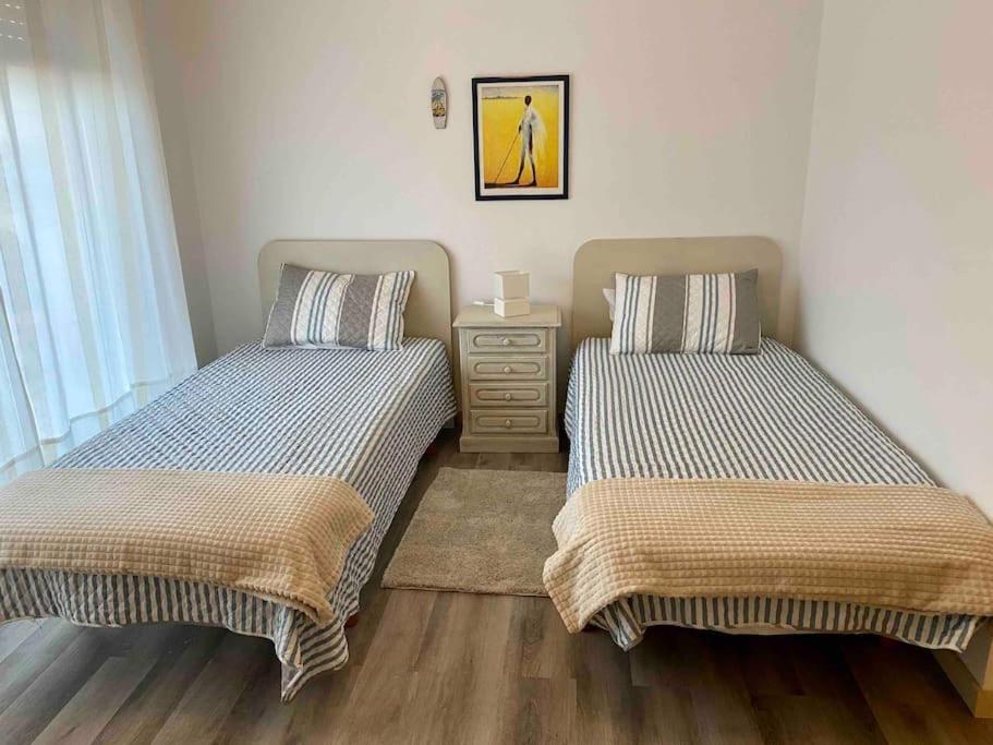 Rocha'S Apartment Remodelado! Na Praia Com Terraco Vila Nova de Gaia Extérieur photo